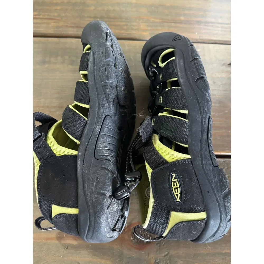 KEEN Newport H2 Kids Sport Sandals Waterproof Hiking Water Black Yellow Sz 5‎